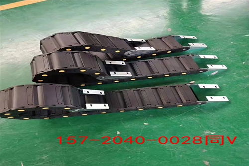 秀嶼現(xiàn)貨塑料拖鏈 規(guī)格多樣，直銷現(xiàn)貨，助力輸送設(shè)備高效運(yùn)行